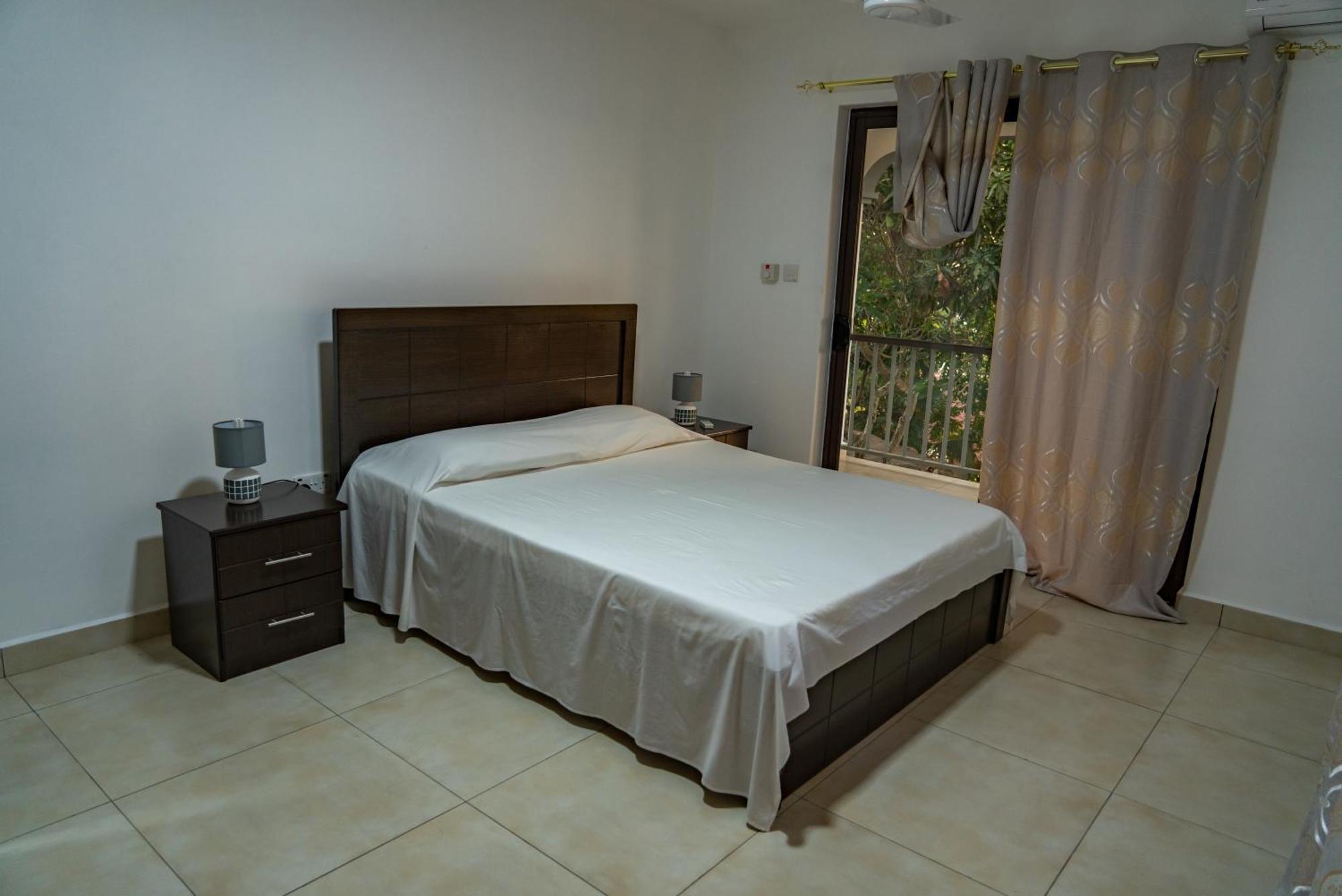 Отель E&E Self Catering Бо-Валлон Экстерьер фото